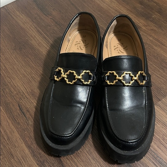 EUC Sam & Libby Women's Remi Black/Gold Chunky Lug Sole Loafer size 10 - Picture 5 of 12